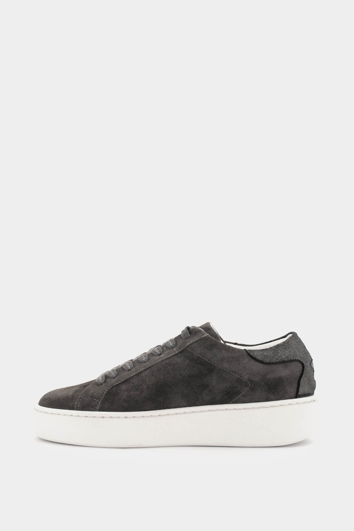 SUEDE SNEAKER