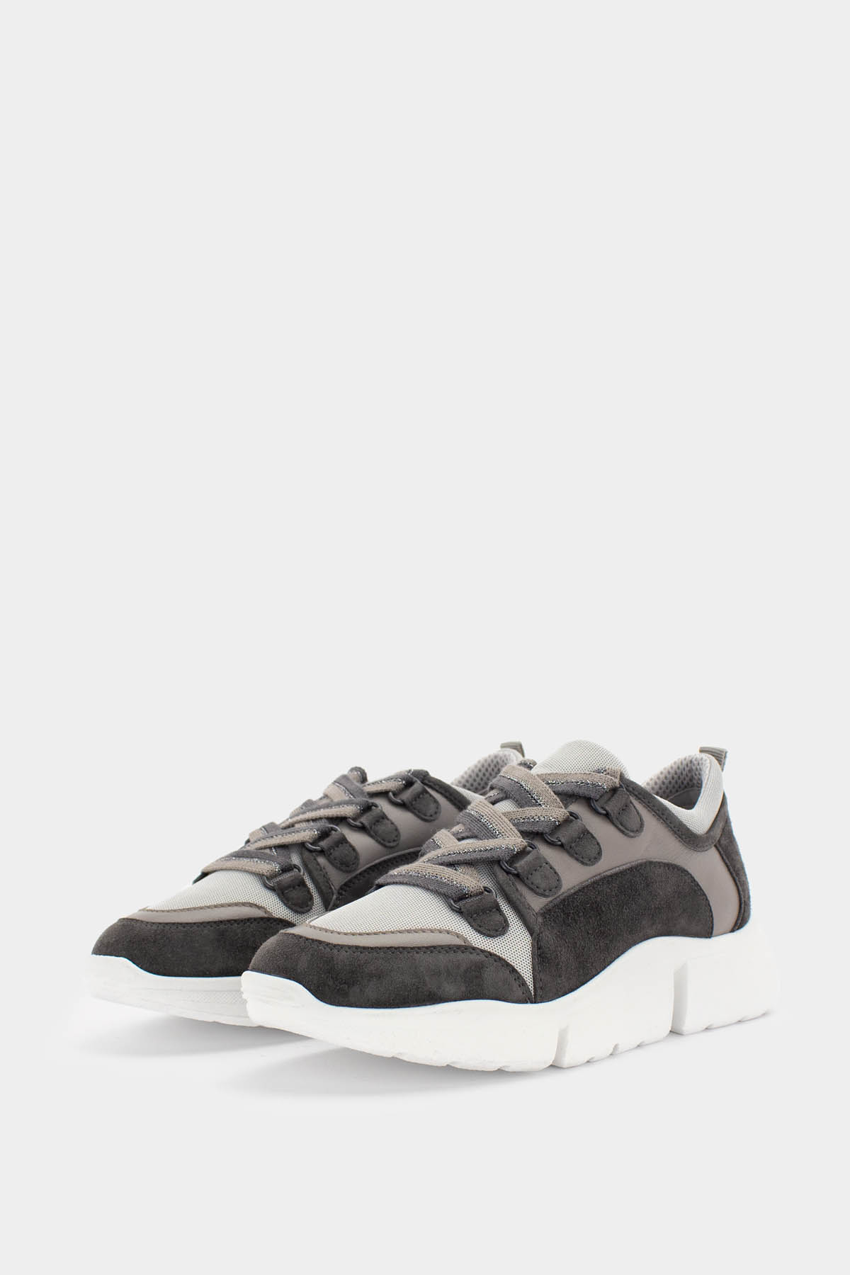 LEATHER SNEAKER